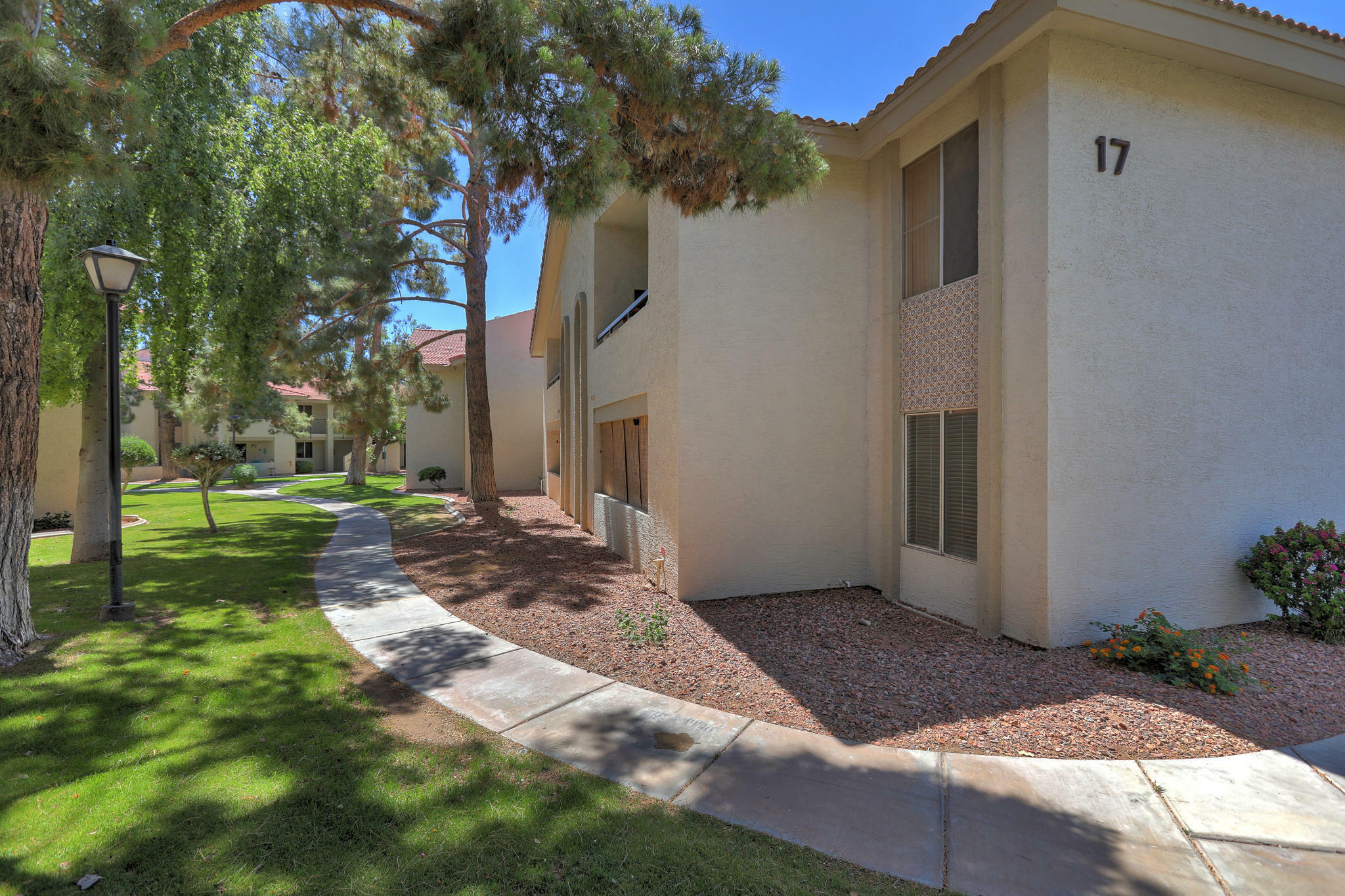 Property Photo:  10610 S 48th Street 1065  AZ 85044 