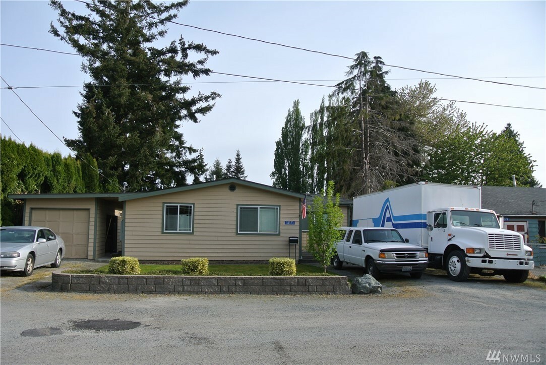 Property Photo:  18373 Lincoln St  WA 98273 