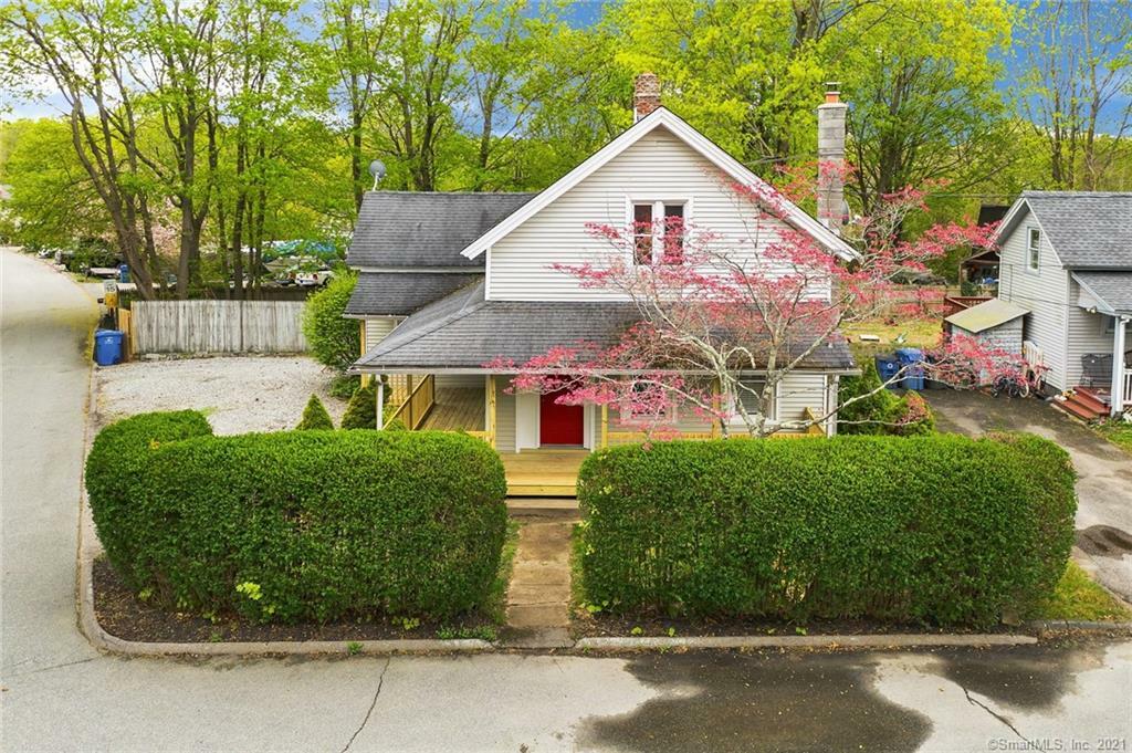 Property Photo:  27 Crescent Street  CT 06382 