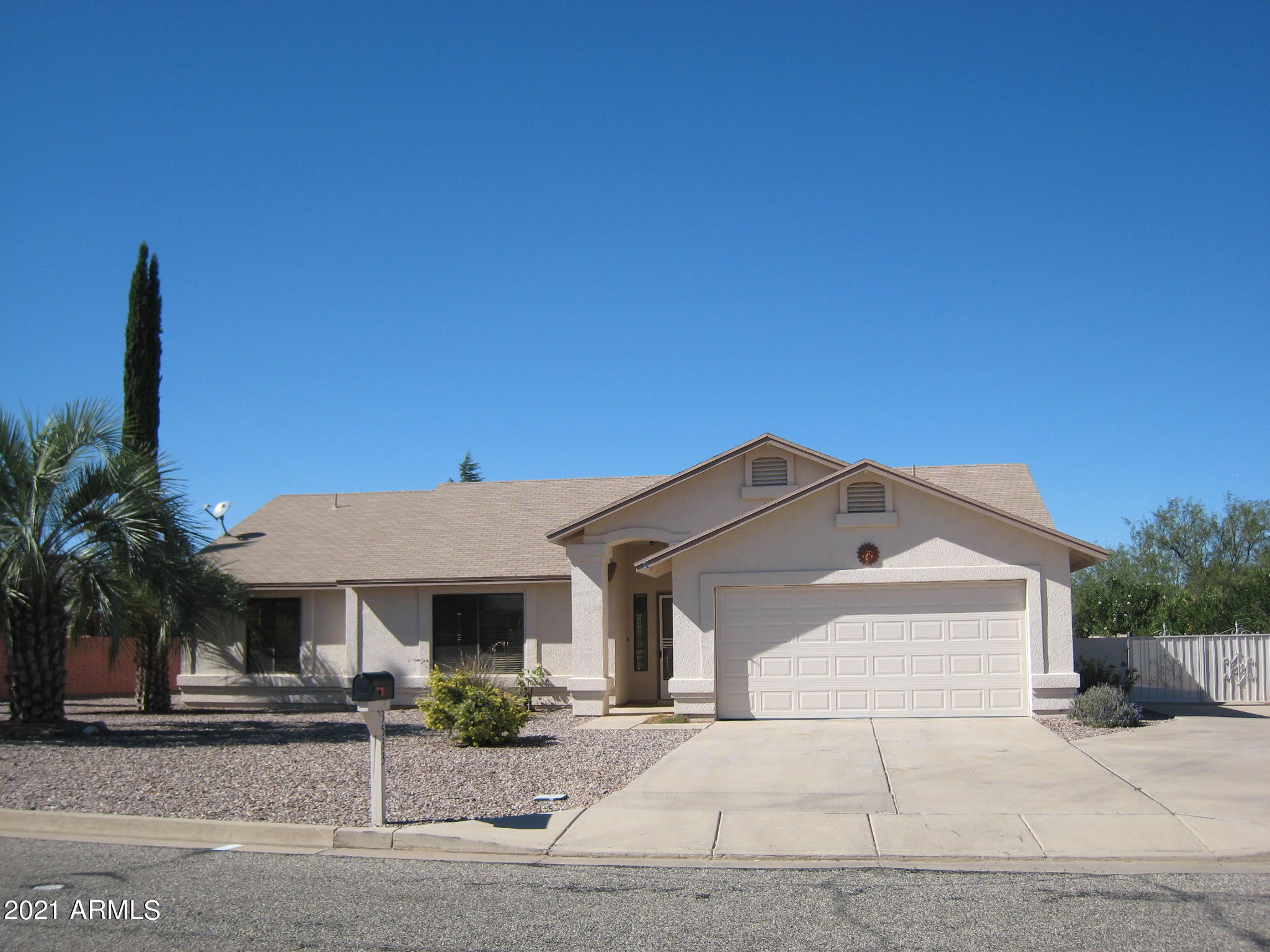 Property Photo: 3533 Casper Drive AZ 85650