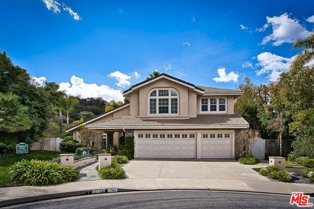 Property Photo: 3503 Via Del Prado CA 91302