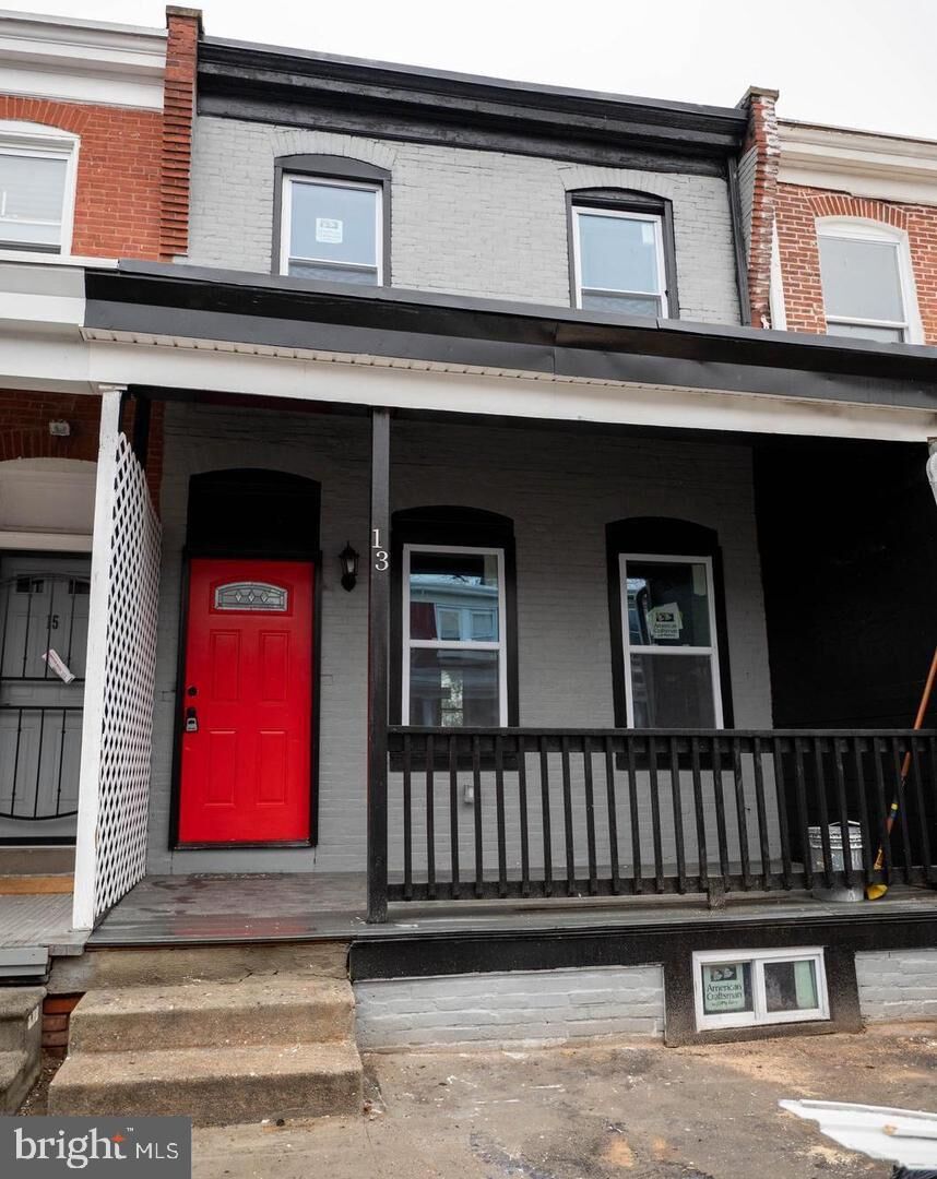 Property Photo:  13 W 27th Street  DE 19802 