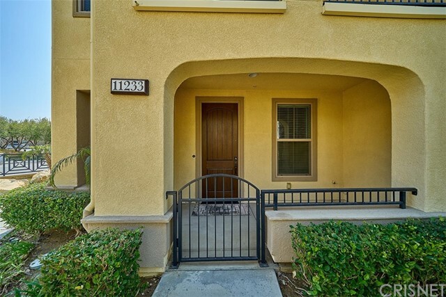 Property Photo:  11233 Paseo Sonesta  CA 91326 