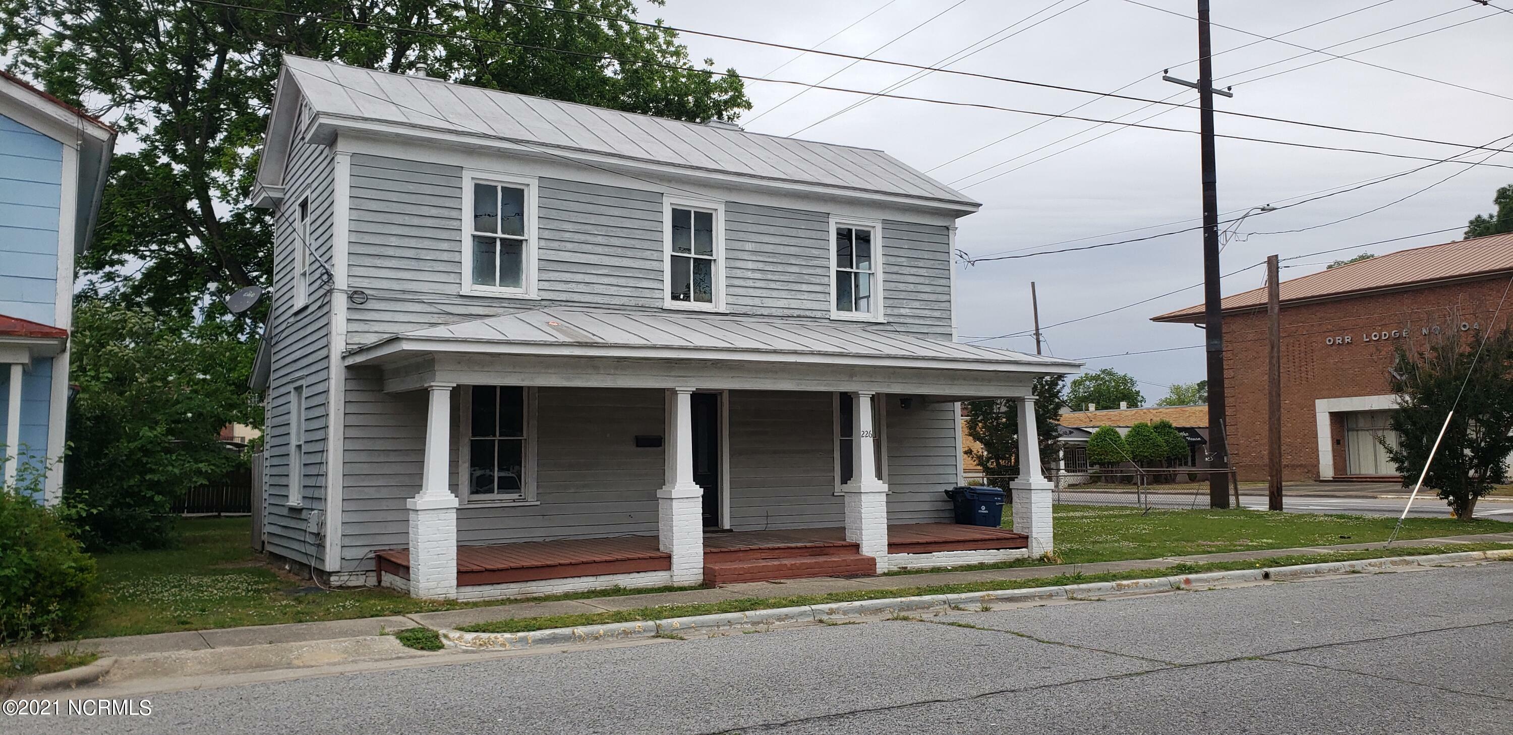 Property Photo: 226 N Bonner Street NC 27889