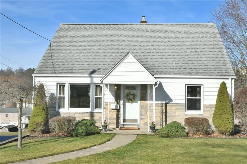 Property Photo: 505 Gladden Rd PA 15317