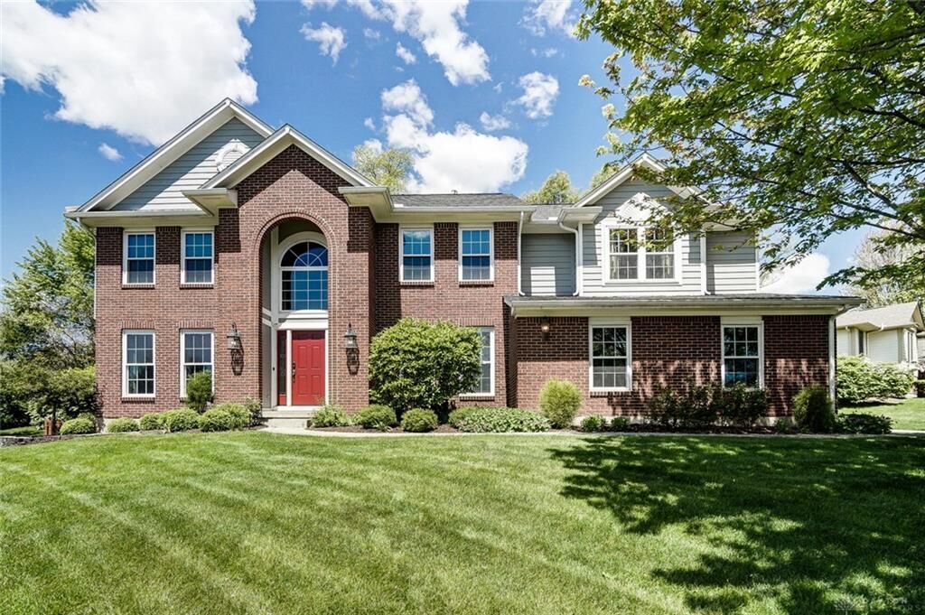 Property Photo: 1215 Cottingwood Court OH 45305