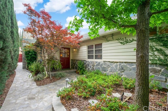 Property Photo: 5107 Colfax Avenue CA 91601