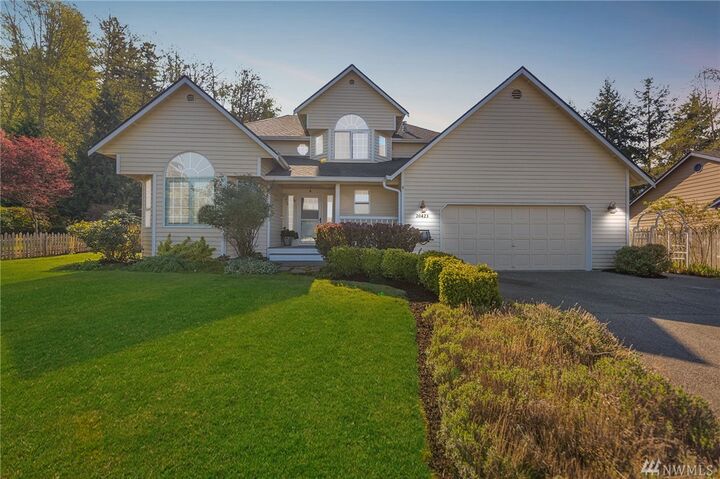 Property Photo:  20423 81st Dr NE  WA 98223 