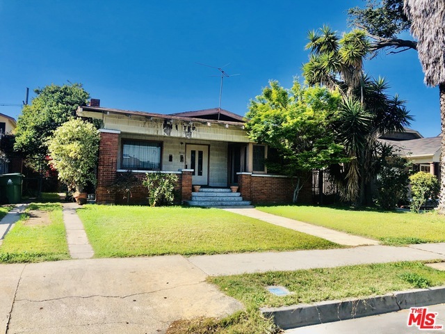 Property Photo:  4514   Lomita St  CA 90019 