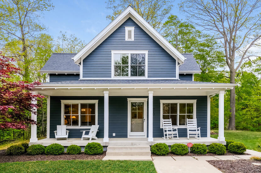 Property Photo: 720 Center Street MI 49406