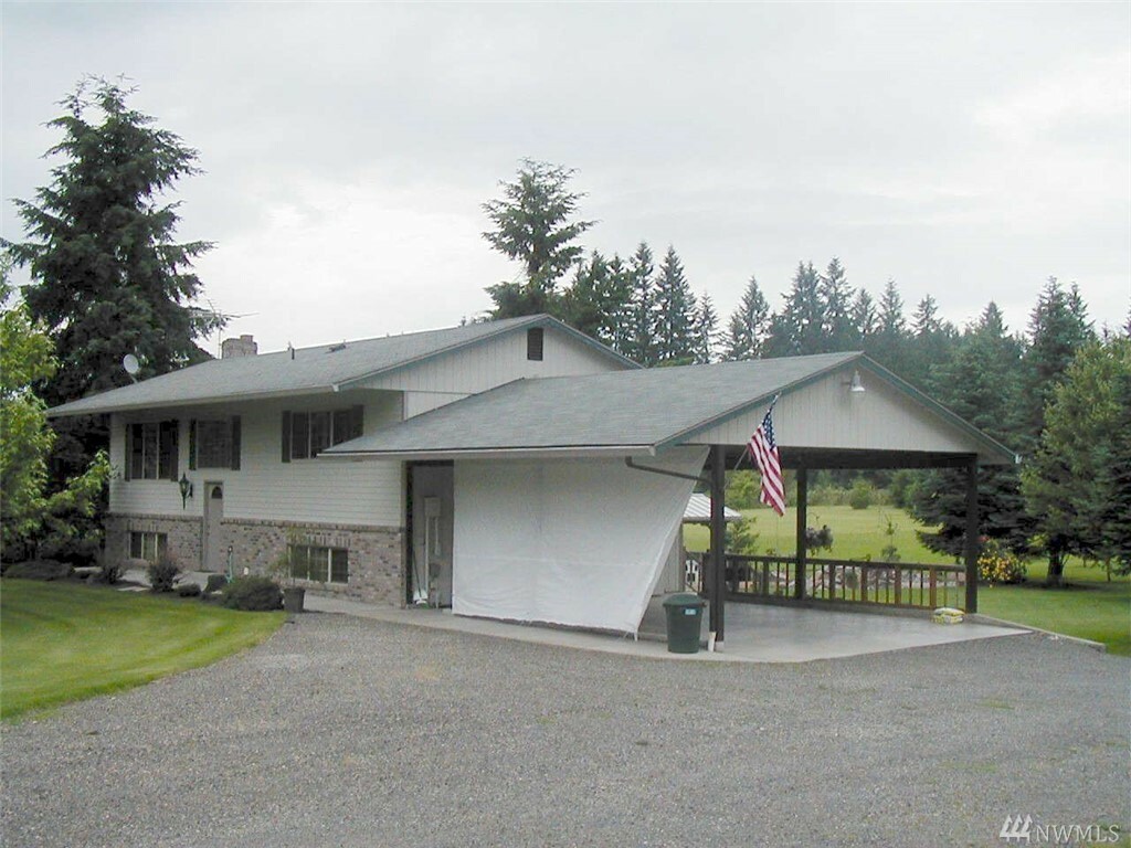 Property Photo:  16127 NE Caples Rd  WA 98606 