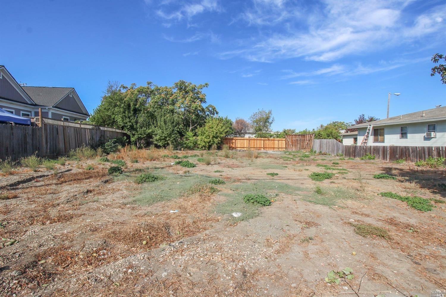 Property Photo:  517 Suisun Street  CA 94585 