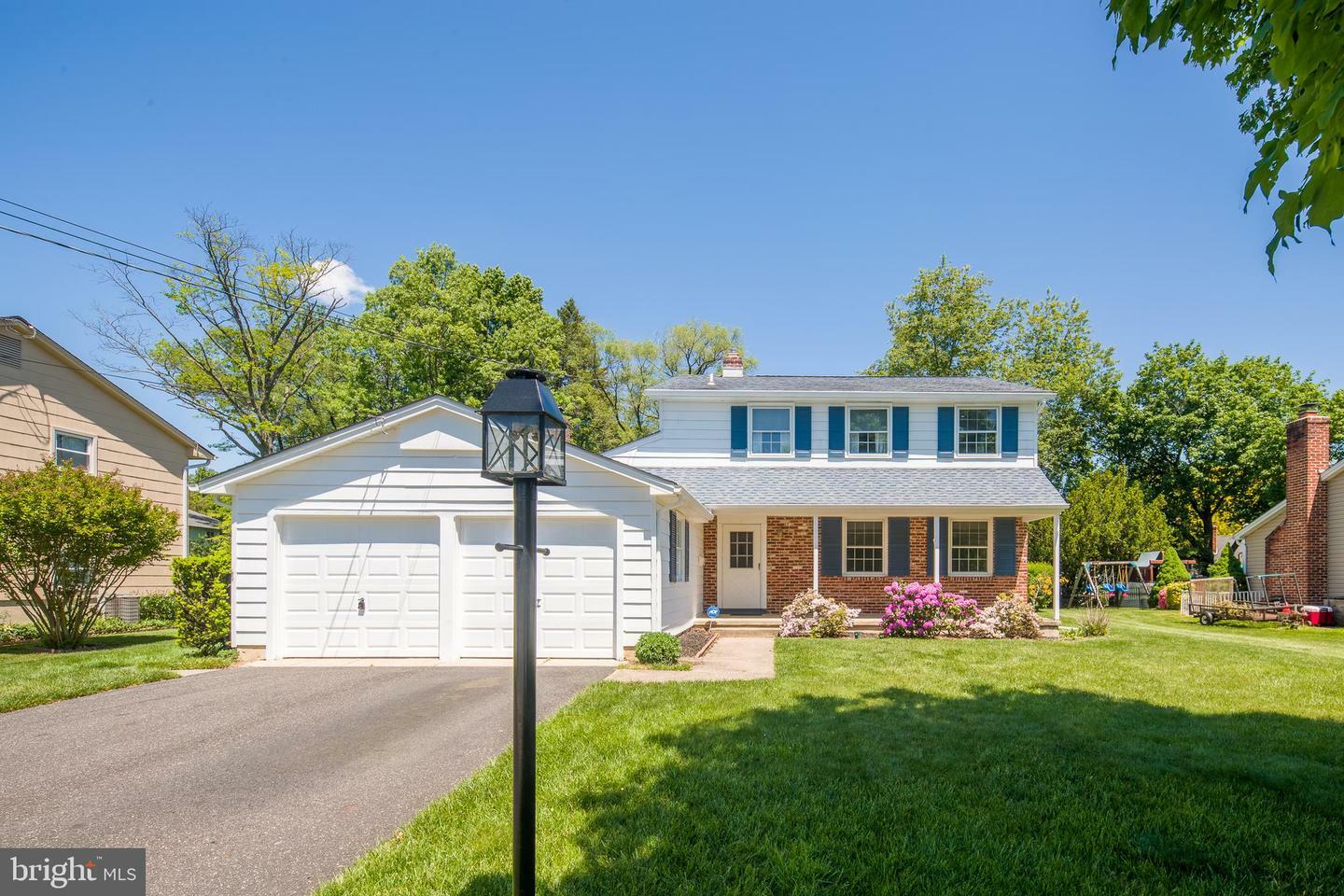 Property Photo:  611 Croyden Drive  NJ 08003 