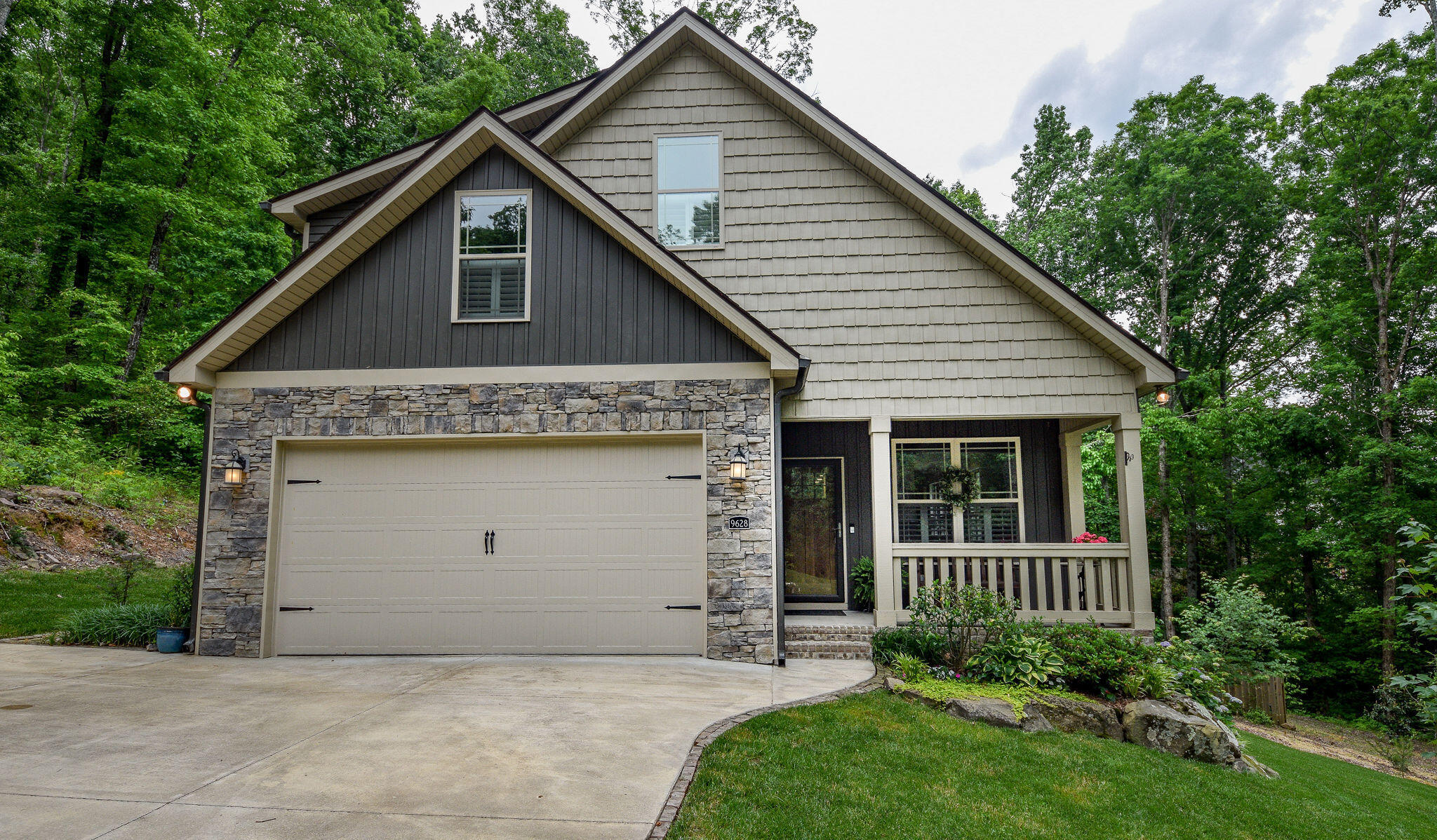 Property Photo: 9628 Switchback Trail TN 37363