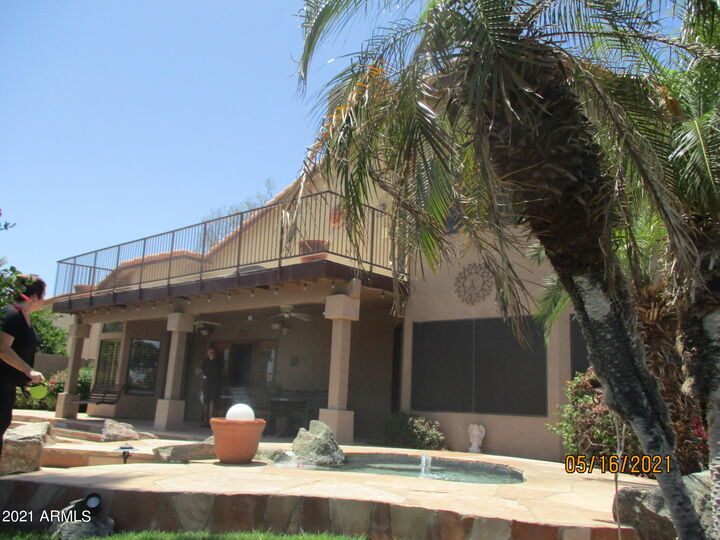 Property Photo:  1011 S Coral Key Court  AZ 85233 