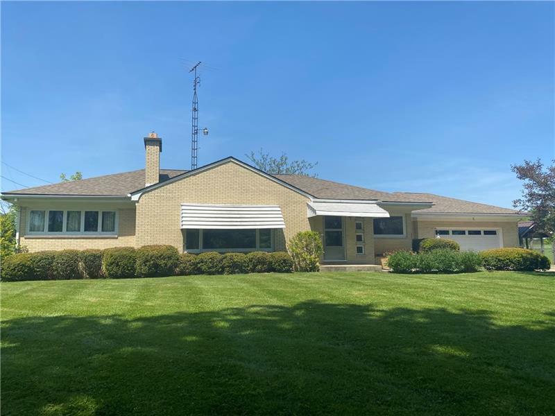 Property Photo: 180 Ligo Dr PA 16142