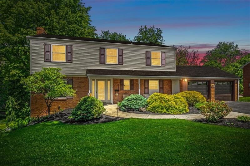 Property Photo:  1337 Foxwood Dr  PA 15146 