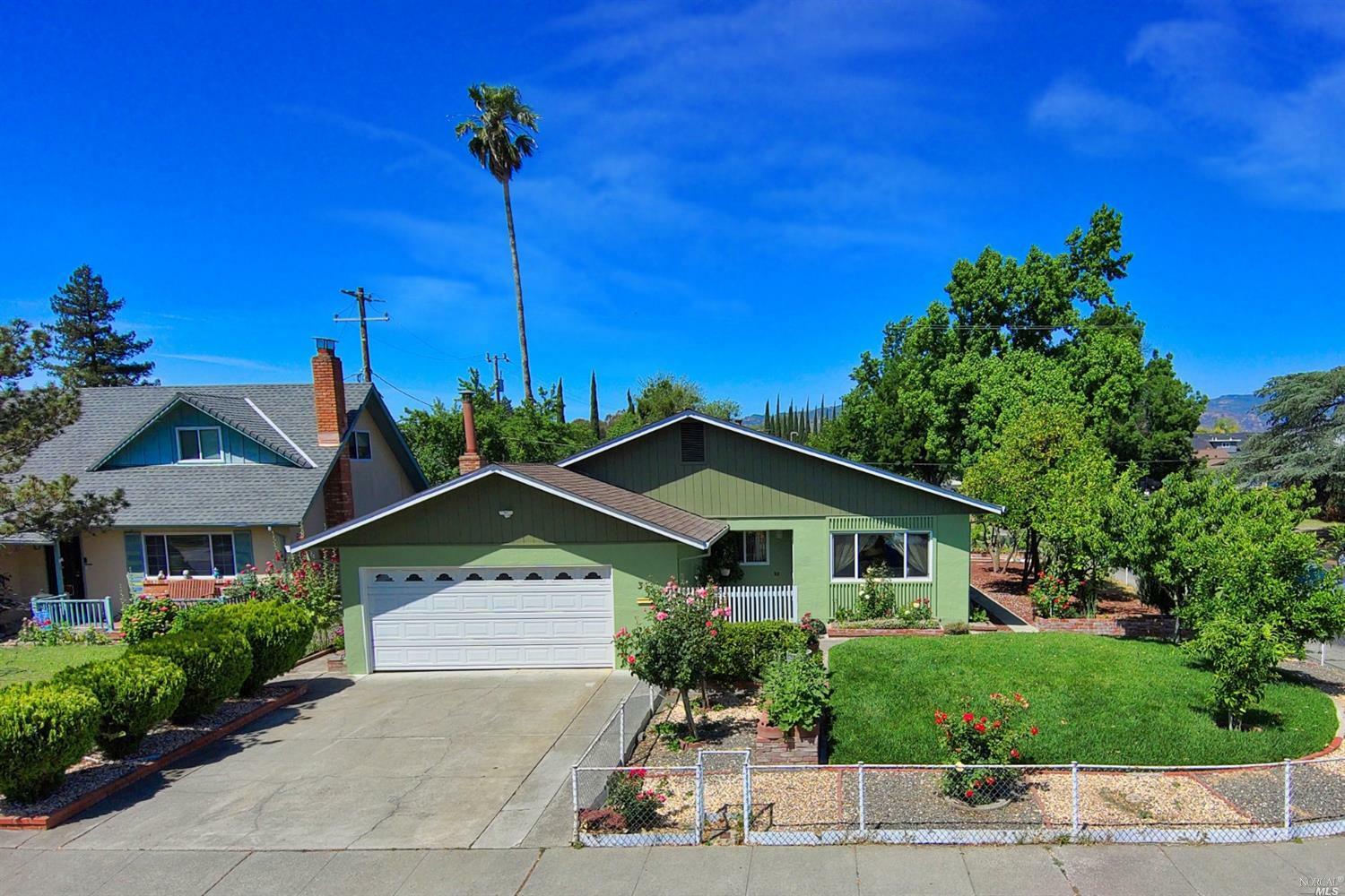 Property Photo: 367 Trinity Drive CA 95687