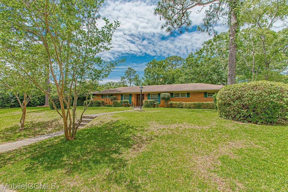 Property Photo:  Fieldwood Drive  AL 36693 