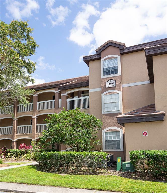 Property Photo:  13803 Fairway Island Drive 1636  FL 32837 