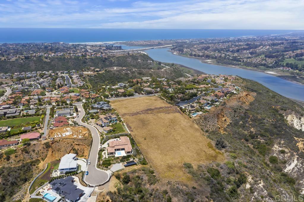 Bella Vista Drive  Encinitas CA 92024 photo