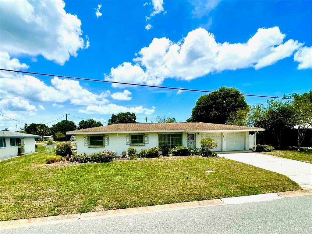 Property Photo:  2950 Homasassa Road  FL 34239 