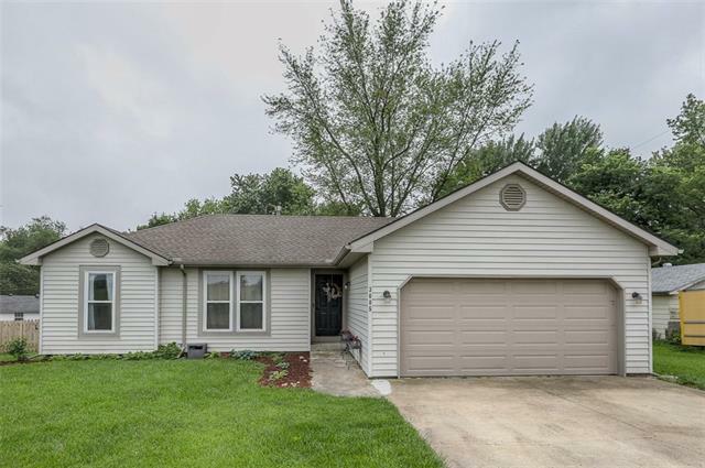 Property Photo:  3005 E 171st Street  MO 64012 