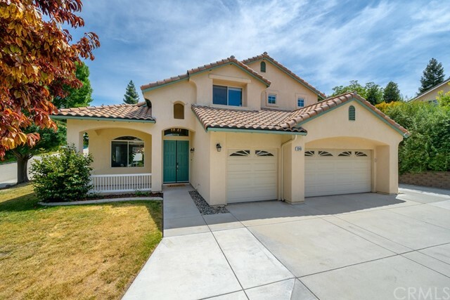 Property Photo:  2048 Promontory Place  CA 93446 