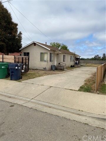 Property Photo: 891 Pioneer Street CA 93434