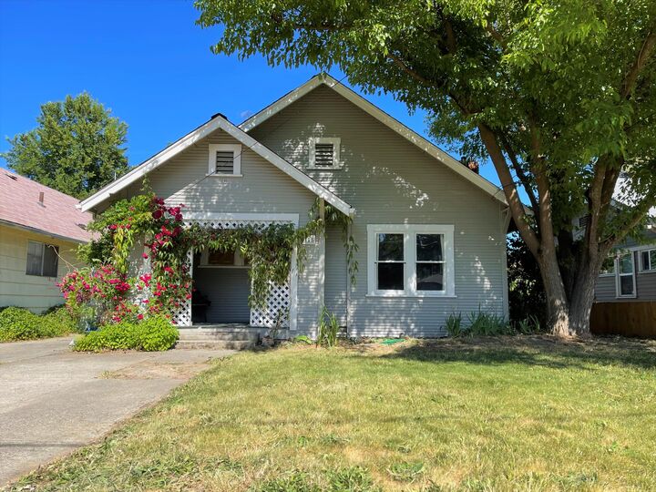 315 King Street  Medford OR 97501 photo