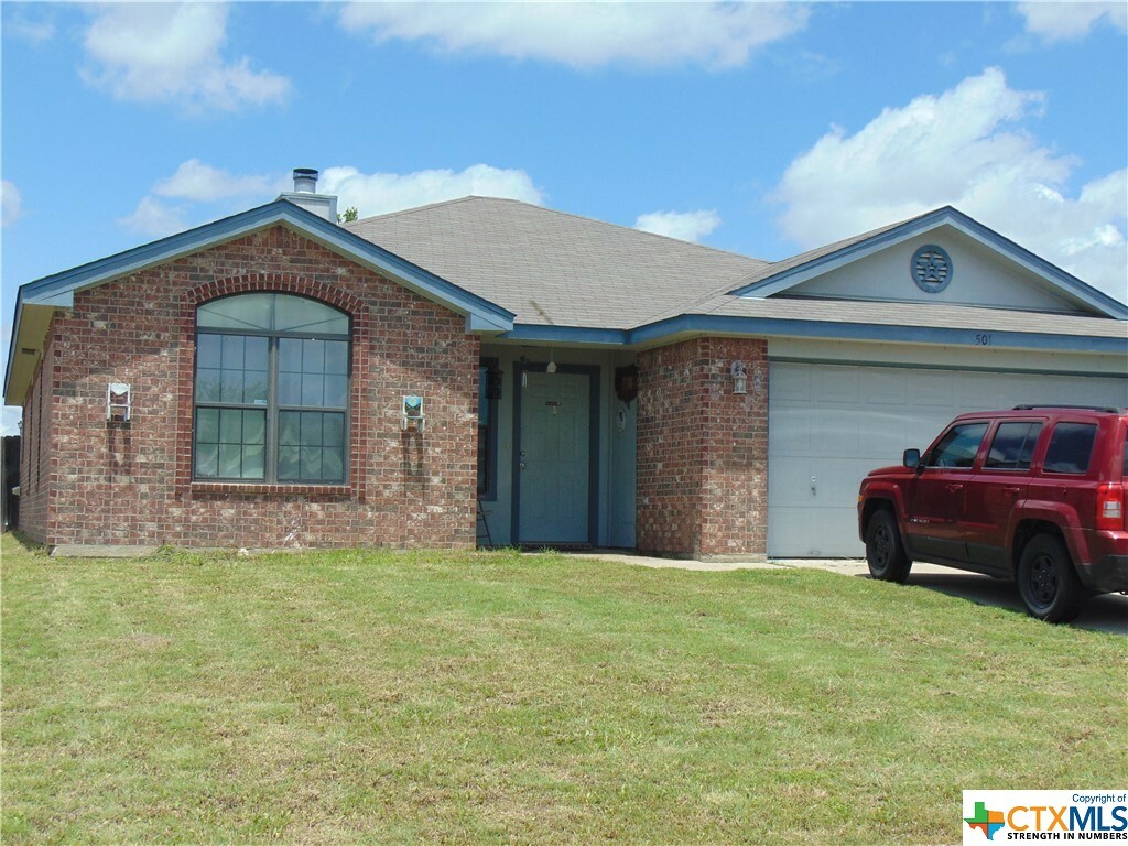 Property Photo: 501 Redbud Drive TX 76522