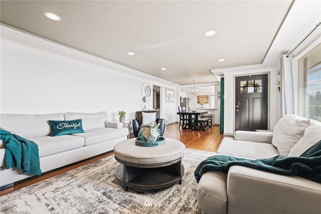 Property Photo: 1717 S Jackson Avenue WA 98465