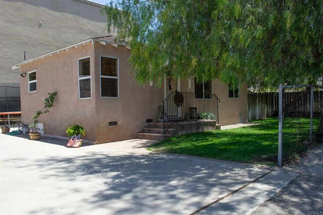 Property Photo:  212 11th Street  CA 92065 