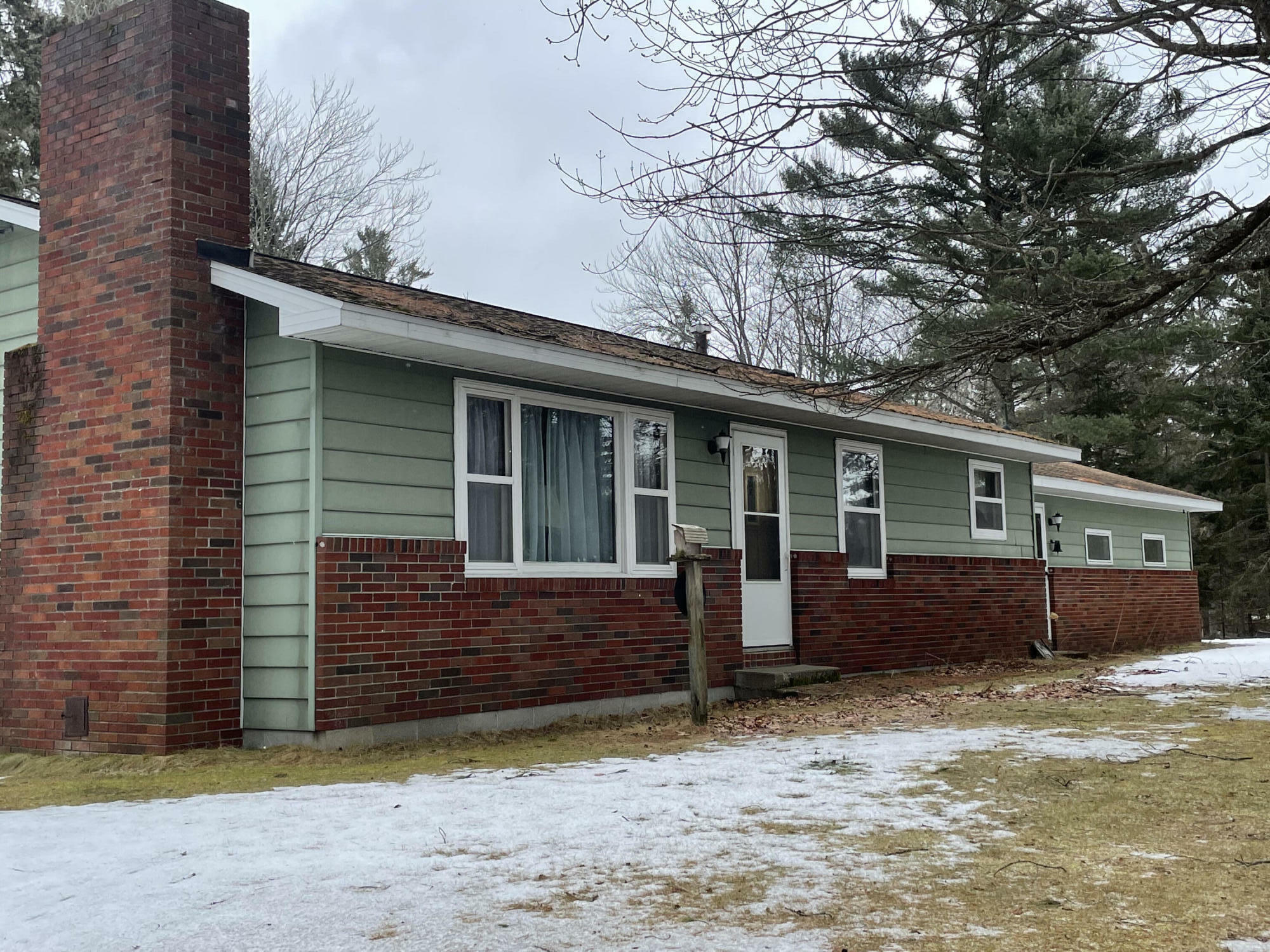 Property Photo:  W12279 East River Rd  MI 49762 