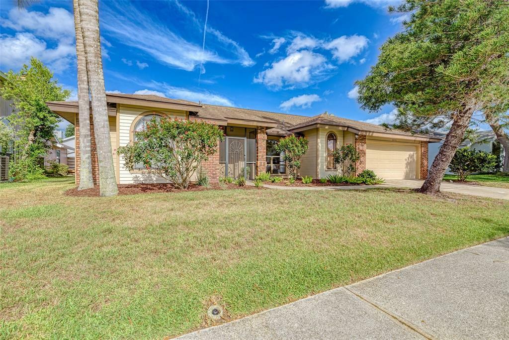 Property Photo:  8076 Glenbrooke Lane  FL 34243 