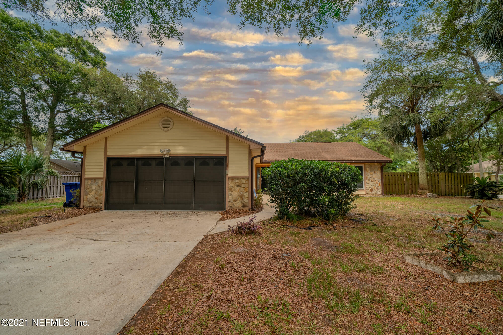 Property Photo:  603 Prince Road  FL 32086 