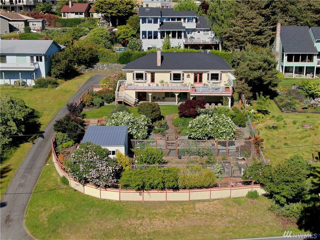 Property Photo: 5921 Mutiny Bay Rd WA 98249