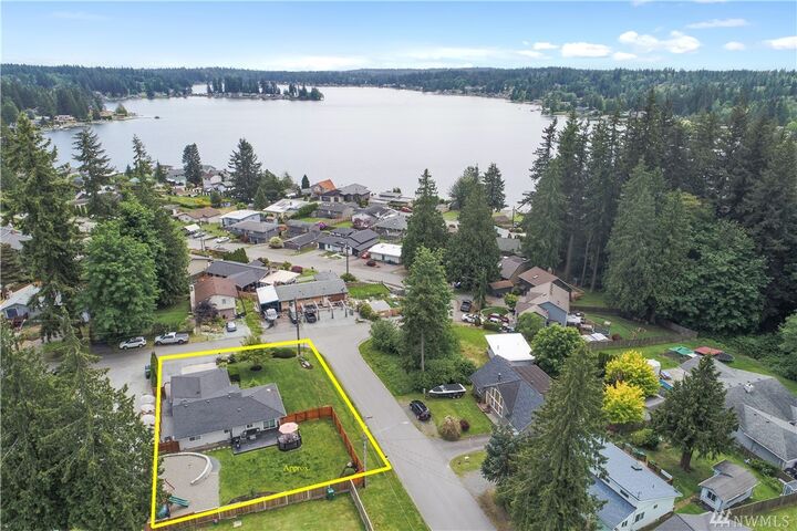 Property Photo: 4303 174th Place NW WA 98292