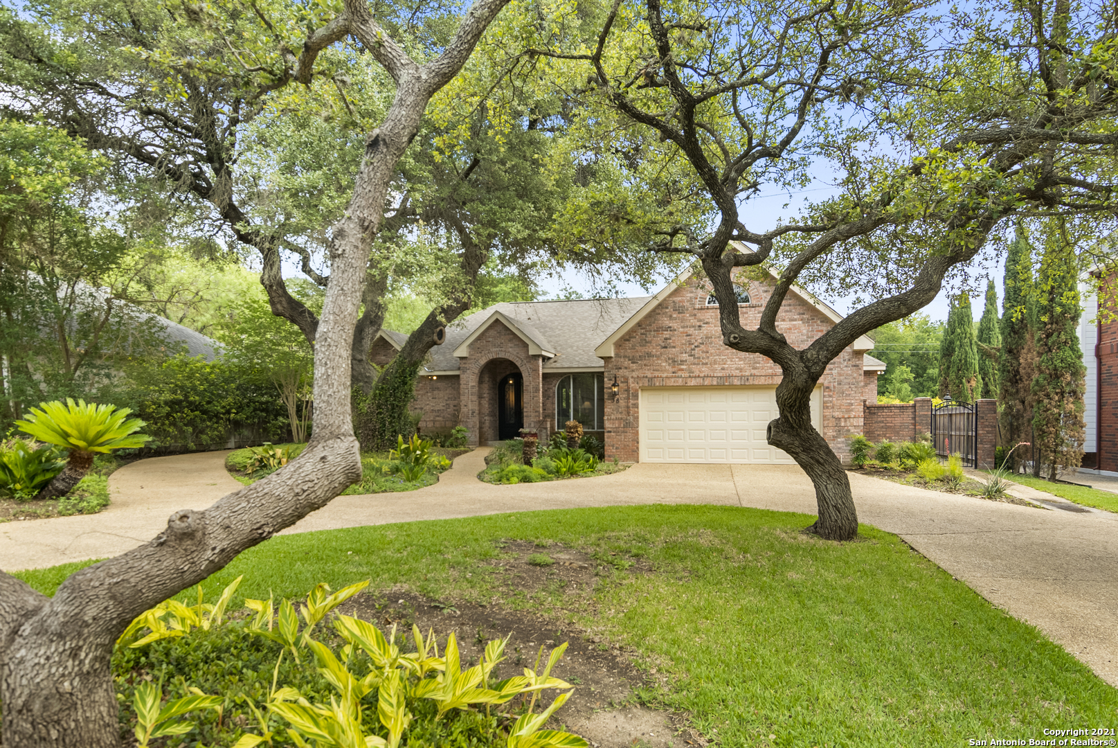 Property Photo: 38 Rogers Wood TX 78248