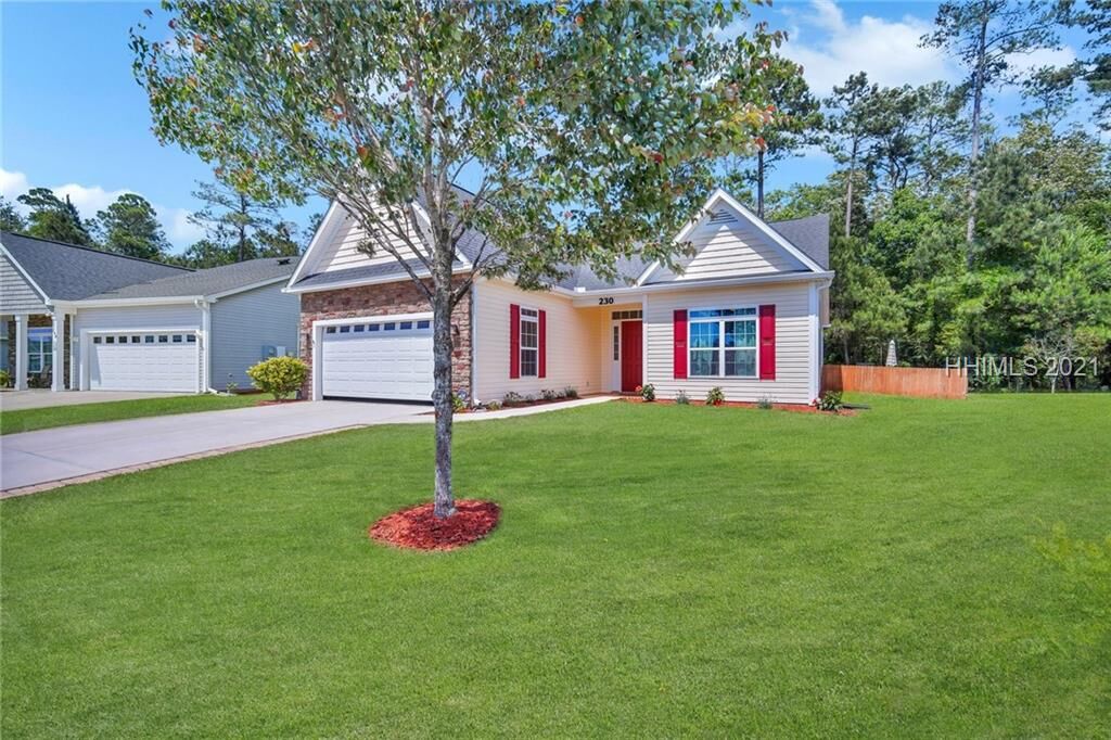 Property Photo:  230 White Crescent Circle  SC 29936 