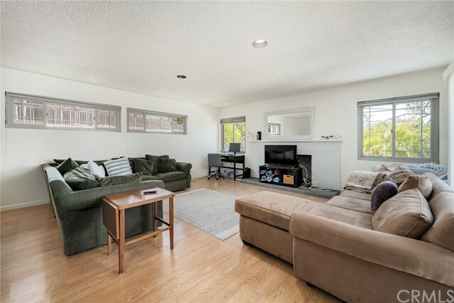 Property Photo:  205 Albert Drive  CA 93405 