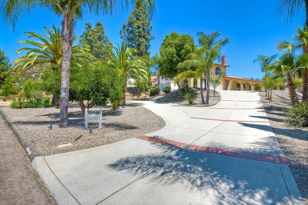 Property Photo:  16727 Republican Way  CA 92065 