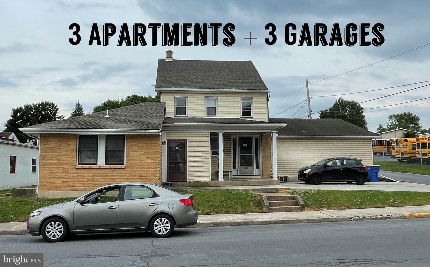 413 N Spruce Street  Middletown PA 17057 photo