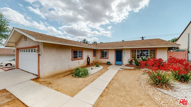 Property Photo:  28217 Hot Springs Avenue  CA 91351 