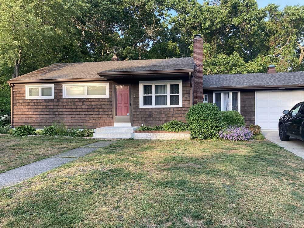 Property Photo: 70 Helen Av RI 02886