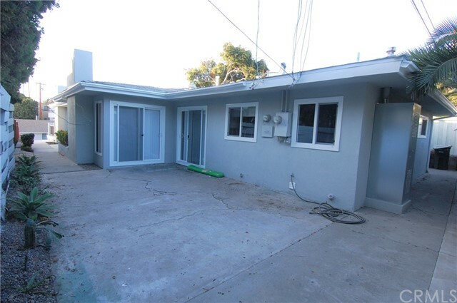 Property Photo:  215 Avenida Santa Barbara  CA 92672 