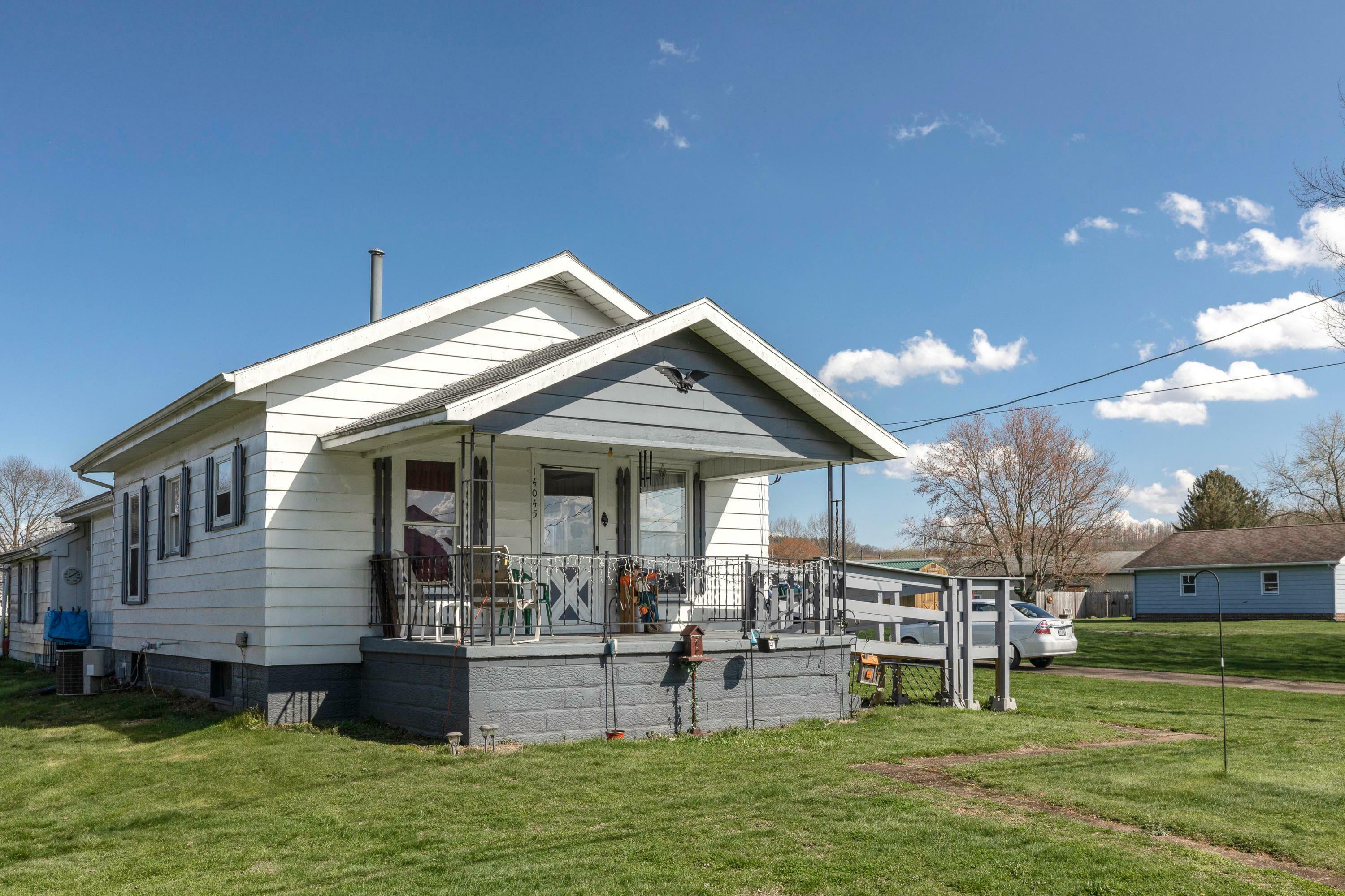 Property Photo: 14045 Eastgate Avenue OH 43832