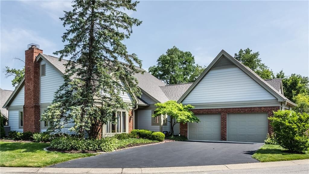 Property Photo: 9268 Spring Forest Drive IN 46260