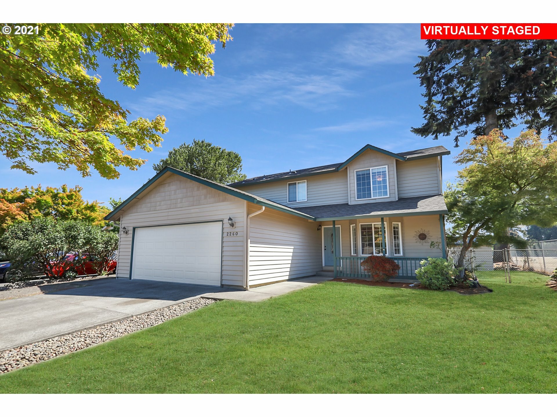 Property Photo: 2260 Larch St WA 98674