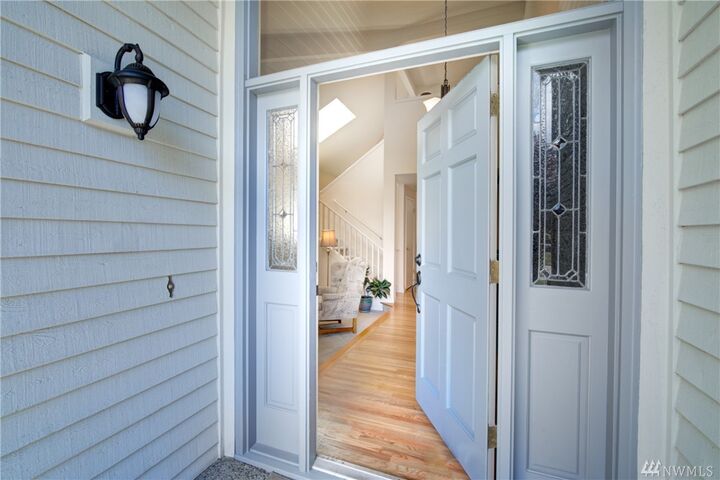 Property Photo: 16312 126th Ave NE WA 98072